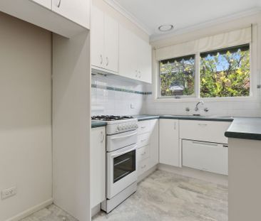 2/11 Leopold Crescent, Mont Albert. - Photo 5