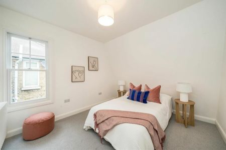 Manor Lane, SE12, London - Photo 2