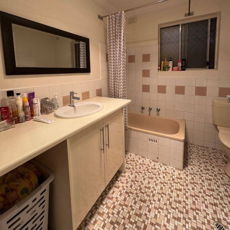 BEAUTIFUL 2bedroom unit in Angle Park - Photo 1