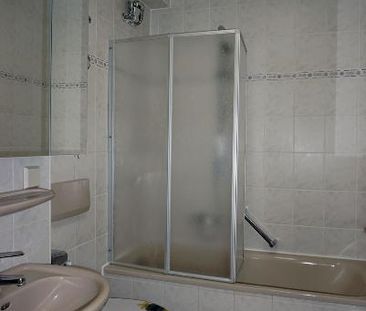 Stadtfeld mit Stellplatz und Balkon, 3 Zimmer - Foto 1