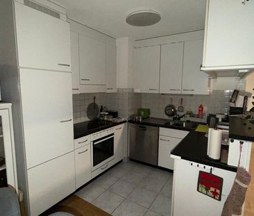 Appartement de 4.5 pièces au 2ème étage avec deux balcons à Vevey - Photo 4