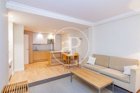 Flat for rent in Jerónimos (Madrid) - Photo 5