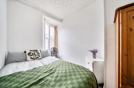 7 bedroom house to rent - Photo 3