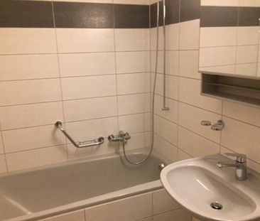 Grand appartement lumineux proche de toutes commodités - Foto 2