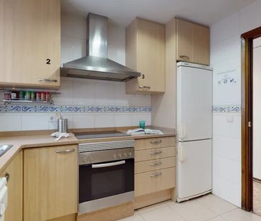 Carrer de Pere Aleixandre, Valencia, Valencian Community 46006 - Photo 1