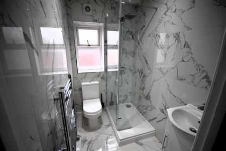 1 bedroom terraced house to rent - Photo 4