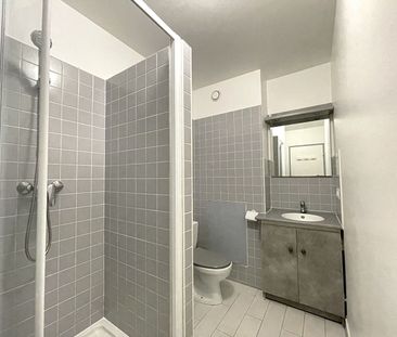 Location Appartement 1 pièce 28m² PUTEAUX 92800 - Photo 4