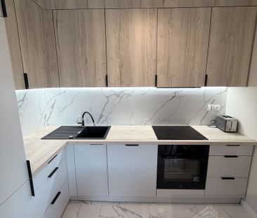 Stylowa kawalerka z balkonem Osiedle Reda City - Zdjęcie 6