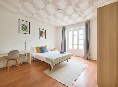 Rua Alexandre Herculano, Lisbon, Lisbon 1150-005 - Photo 3