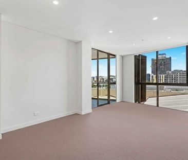 411/8 Sam Sing Street Waterloo - Photo 2