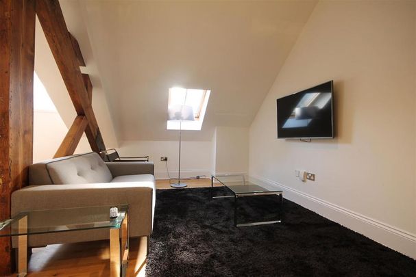 3 bedroom apartment to rent - Photo 1