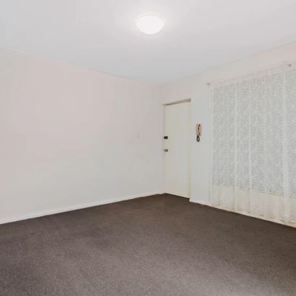 1Bedrooms, 1Bathrooms - Photo 1