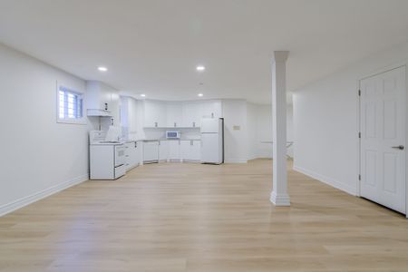 For Lease - 16 Fleming Drive Unit# BSMT, Toronto, Ontario - Photo 3