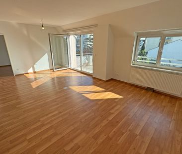 Korneuburg-Zentrum – moderne 4-Zimmer-Wohnung mit zwei Balkonen – 9... - Photo 2
