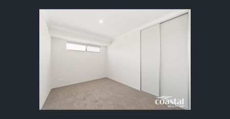 Dual Key Home in Family-Friendly Karnup - Photo 2