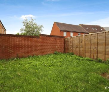 Winterbourne Road, Swindon, Swindon, SN25 - Photo 1