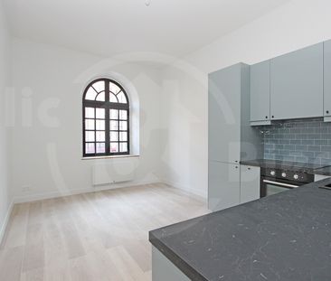 Appartement - 2 pièces - 44,15 m² - Versailles - Photo 2