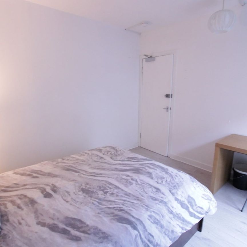 3 Bed Flat, Belmont Street, G12 - Photo 1