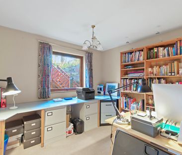 6 bedroom detached house to rent - Photo 6