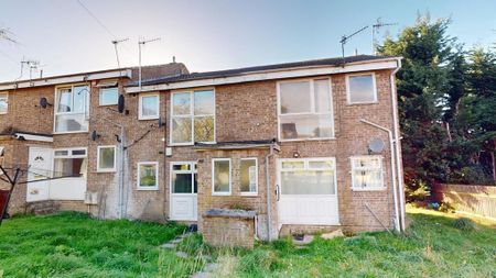 1 bedroom maisonette to rent - Photo 2