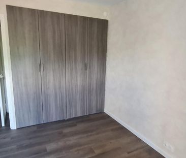 Location Appartement 4 pièces 78m² ANGOULEME 16000 - Photo 2