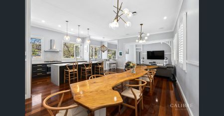 Furnished - Beautifully Renovated Family Home with Pool ! - Photo 4