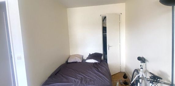 Appartement Paris 1 pièce(s) 32.25 m2 - Photo 2