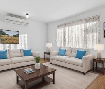 Spacious Family Home with Generous Yard - Photo 5