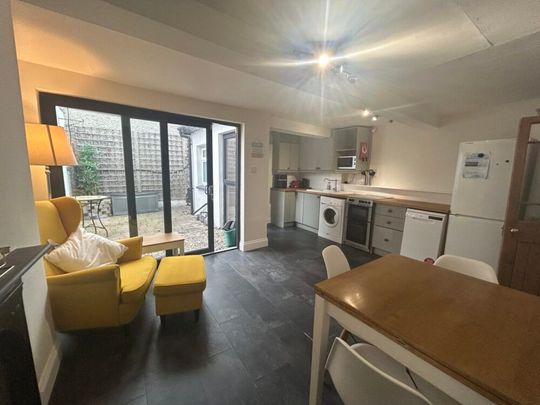 56 Strandville Avenue, North Strand, Dublin 3 D03C923 - Photo 1