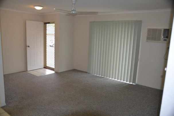 COMFORTABLE 2 BEDROOM UNIT - Photo 1