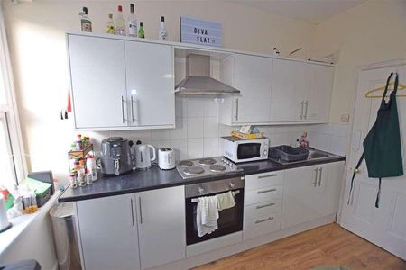 Whitchurch Road, Heath, Cardiff, CF14 - Photo 4