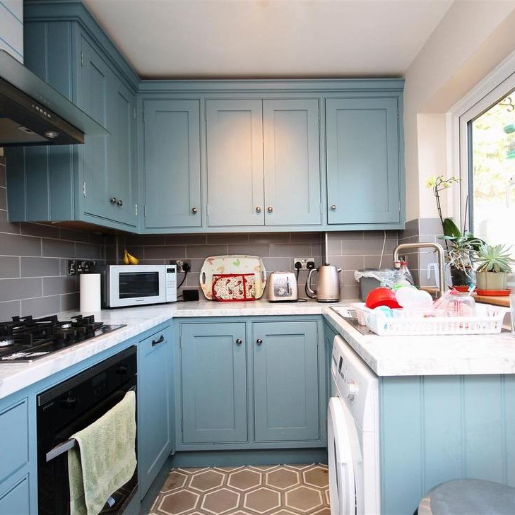 2 bedroom semi-detached house to rent - Photo 1