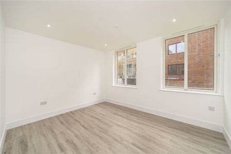 Greenwich High Road, Greenwich, SE10, London - Photo 3