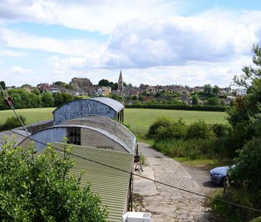 5 bedroom detached house to rent - Photo 3