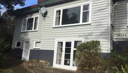 Cozy 3-4 bedroom home!!! - Photo 2