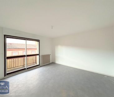 Location Appartement 1 pièce 27m² MONTAUBAN 82000 - Photo 1