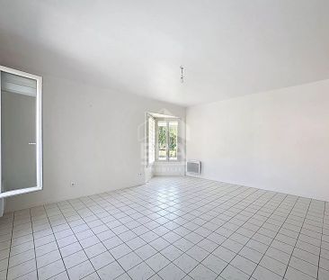 APPARTEMENT F2 À LUZARCHES 41.6 m2 - Photo 5