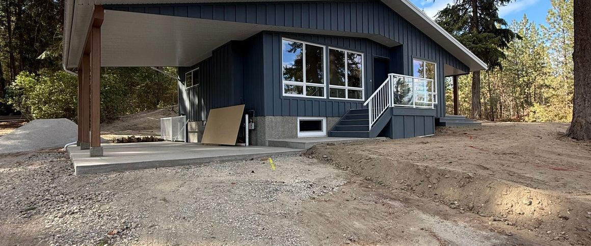 3 bed 2 bath full house in lake country - Photo 1