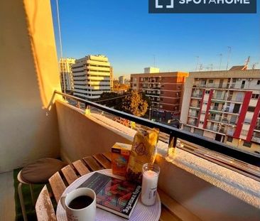 valencia, Valencian Community 46024 - Photo 5