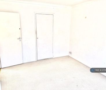 3 bedroom maisonette to rent - Photo 6