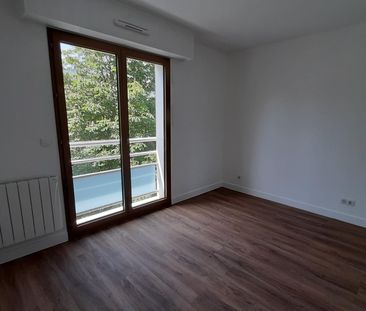 location Appartement F4 DE 90.48m² À LE CHESNAY - Photo 1