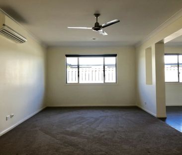 Ideal Family Home - Photo 4