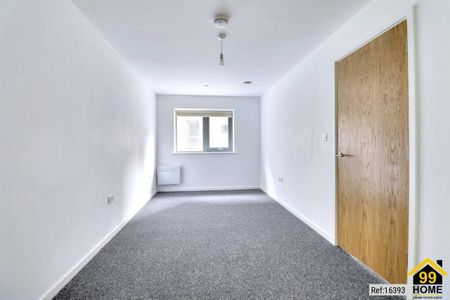 2 bed Flat in Hindle House 11 Traffic Street, Nottingham, NG2 1NE - Photo 5