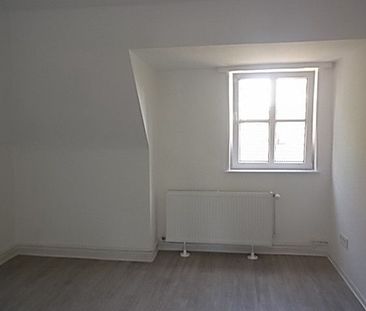 Renovierte Dachgeschoss-Wohnung mit 39,50m² für 1 Person demnächst ... - Photo 5