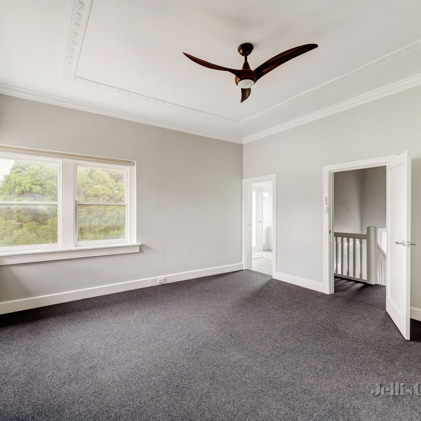 83 Wellington Street, Kew - Photo 1