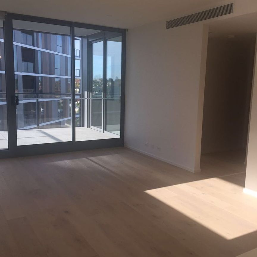 2 Bedrooms 2 Bath & 2 Car Spaces - Photo 1