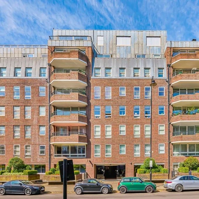 2 Bedroom Apartment, Cheyne Walk, Chelsea - Photo 1