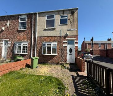 2 bedroom end of terrace house to rent - Photo 6