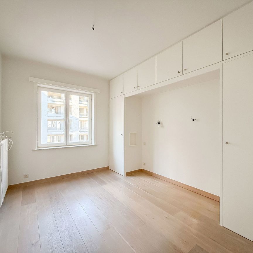 Appartement in hartje Zoute, gelegen vlakbij het Albertplein - Photo 1