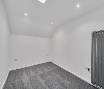 3 bedroom apartment to rent - Photo 3